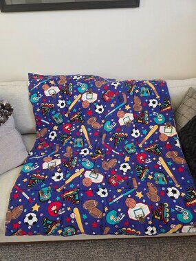 Quillow - Quilt/Pillow